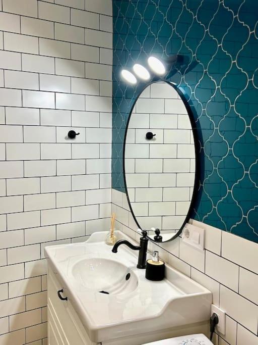 Hispalis Columnas De La Alameda Seville Ngoại thất bức ảnh